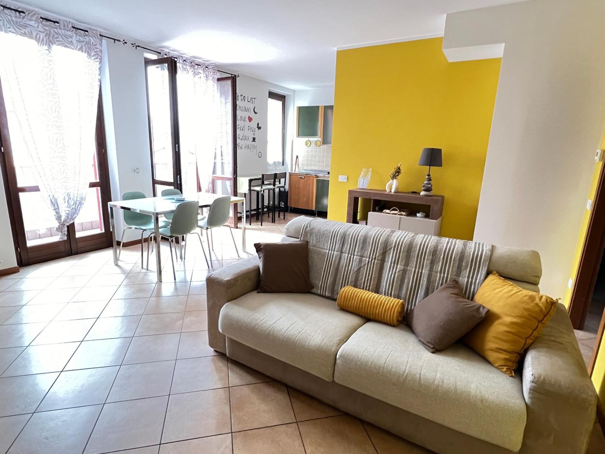 Lake And River Feelings - Dervio Apartment Dış mekan fotoğraf