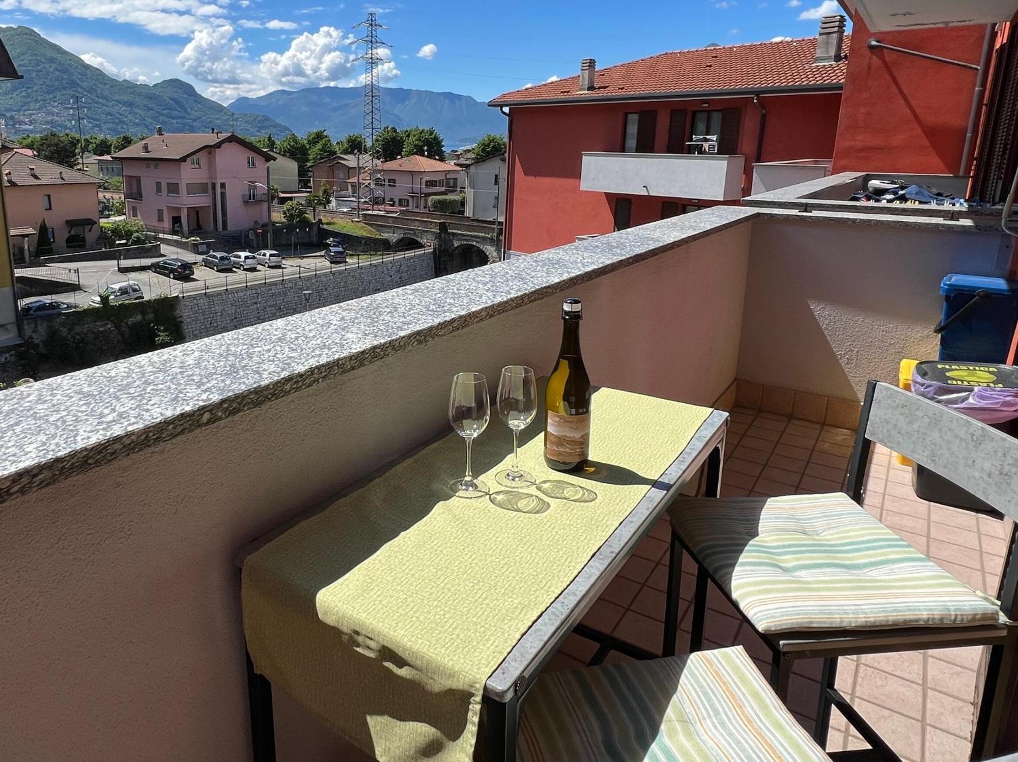 Lake And River Feelings - Dervio Apartment Dış mekan fotoğraf